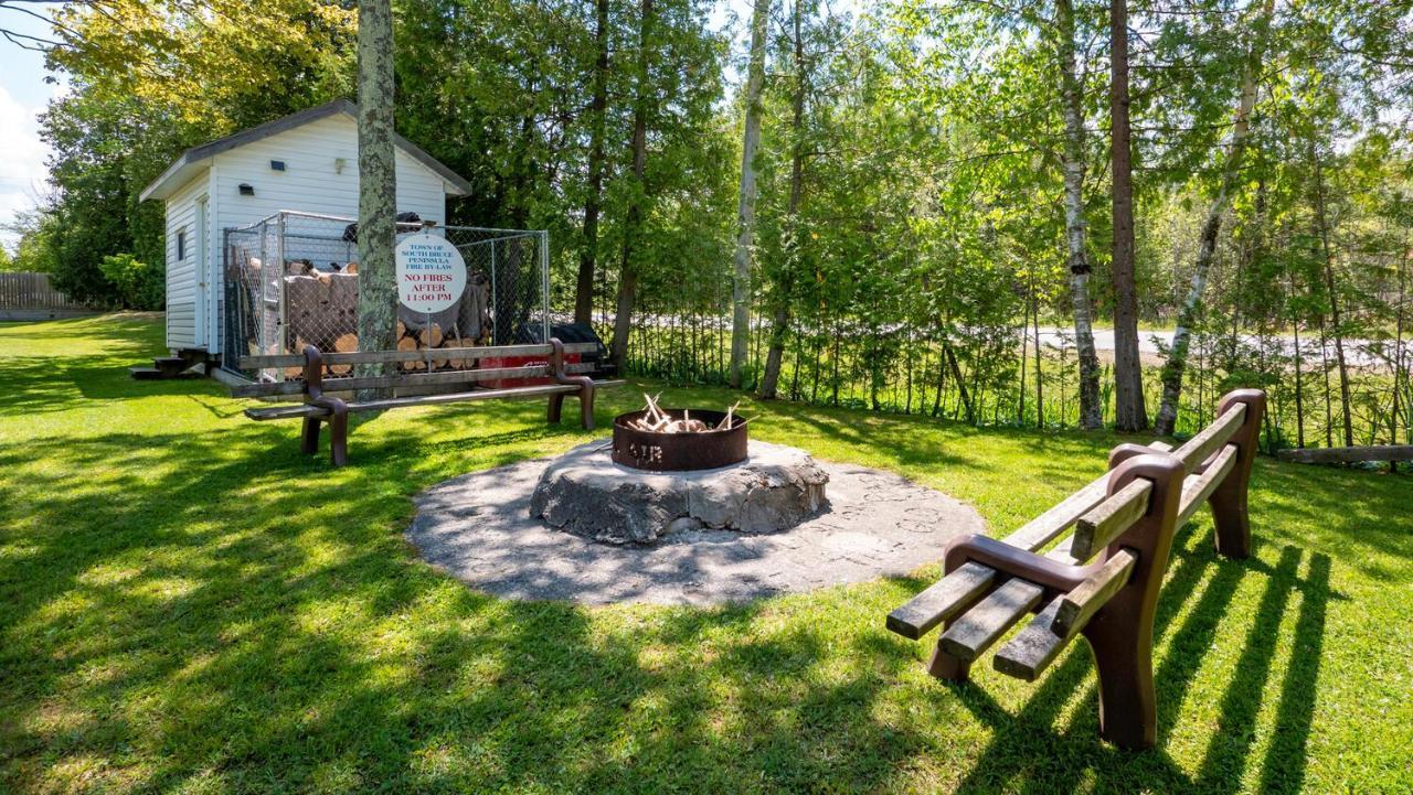 Bel Air Cottages And Motel Sauble Beach Exteriör bild