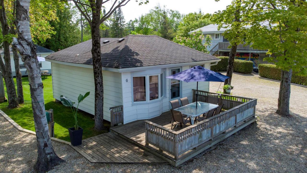 Bel Air Cottages And Motel Sauble Beach Exteriör bild