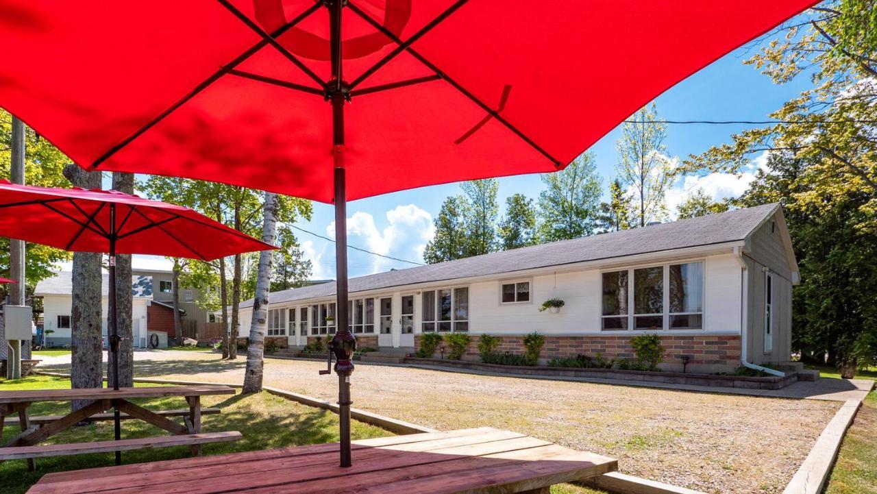 Bel Air Cottages And Motel Sauble Beach Exteriör bild